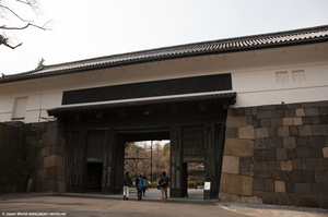 Porte Tayasumon